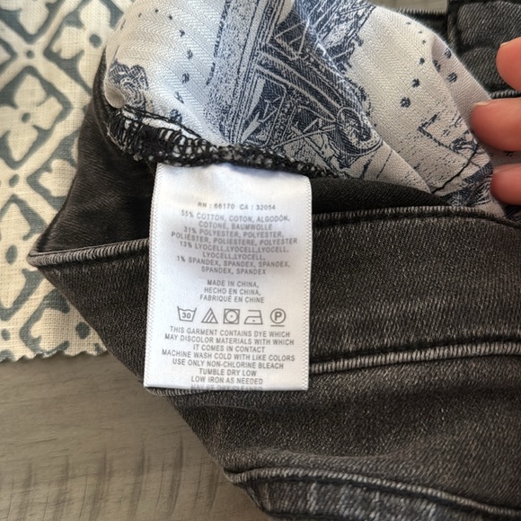 Pilcro for Anthropologie Parallel Denim - Picture 11 of 12